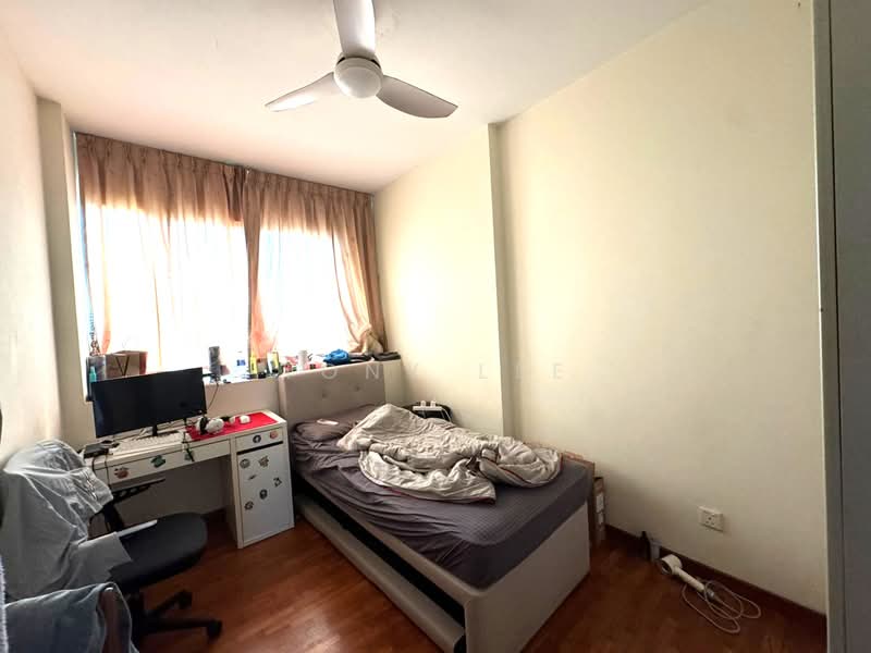 1 Serangoon Avenue 2 photo 3