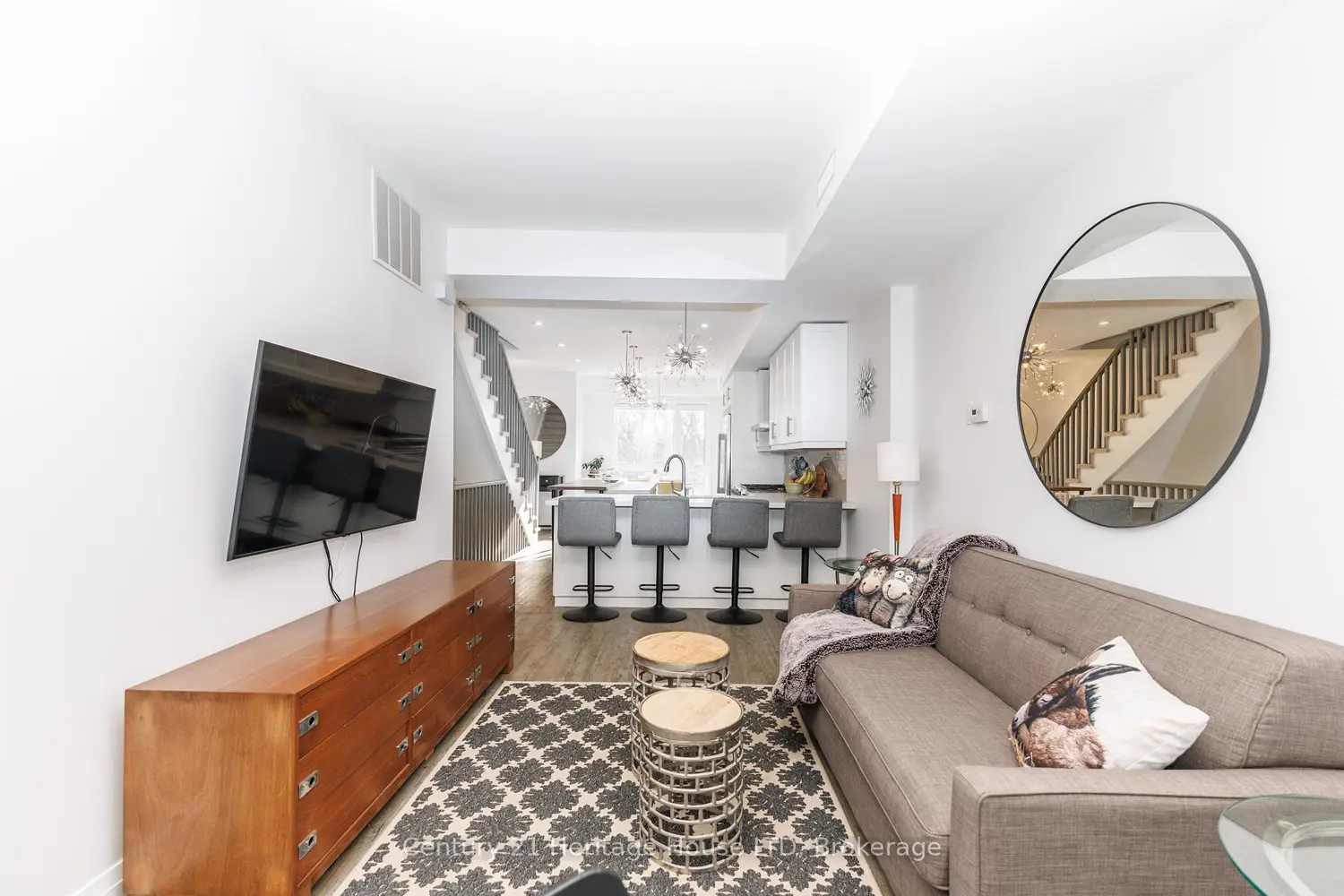 39 Robinson Street 8