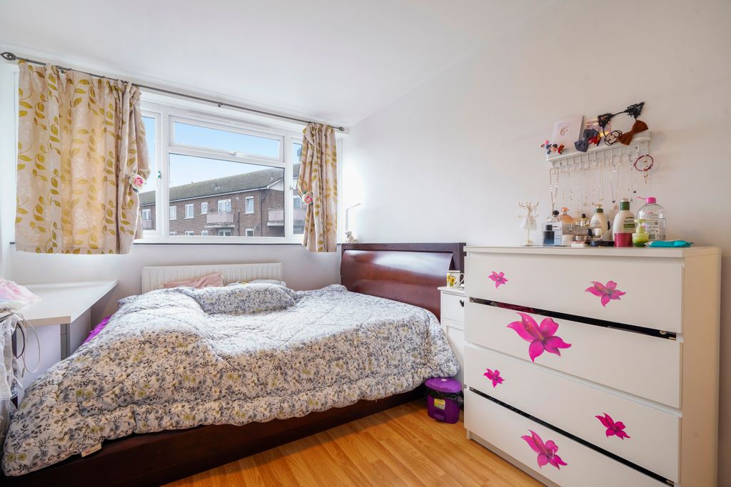 Additional image 11 of 3 bed flat for saleSheephouse Way, New Malden KT3