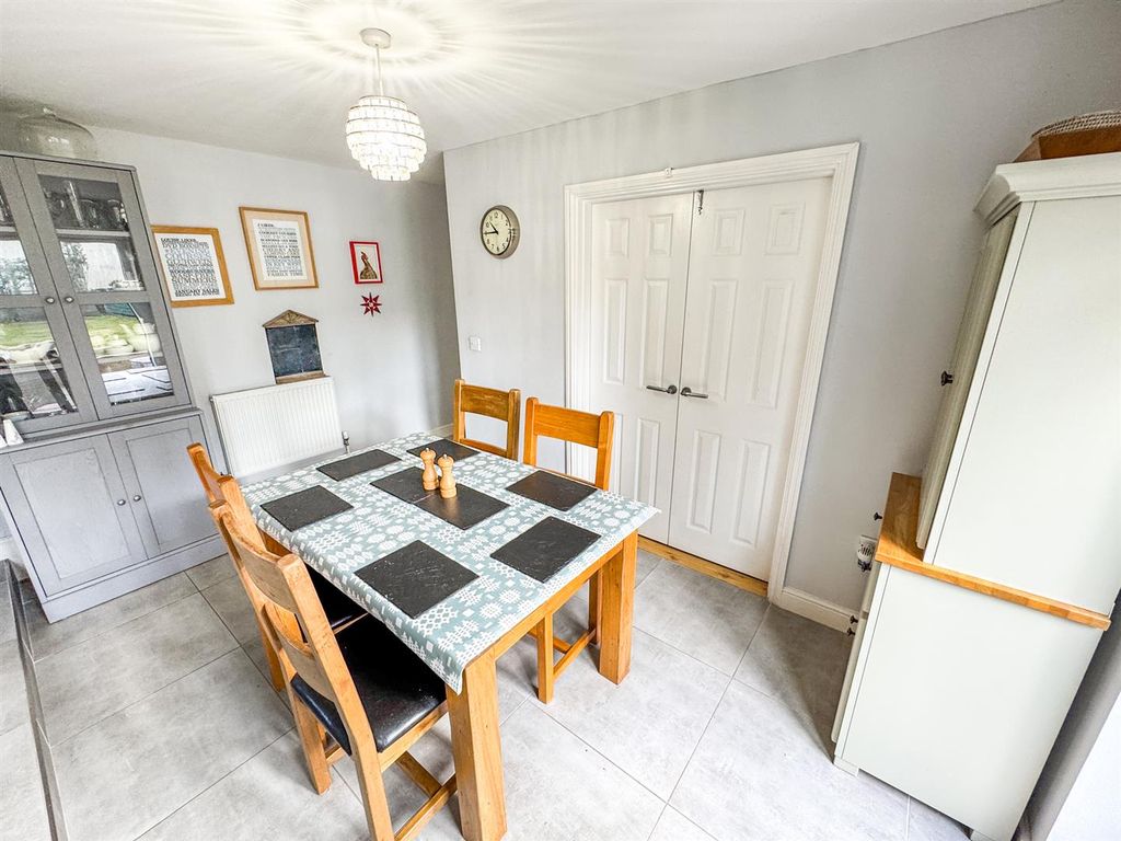 Additional image 16 of 5 bed detached house for saleRockingham Road, Cottingham, Market Harborough LE16
