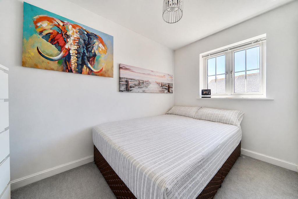 Additional image 7 of 3 bed semi-detached house for saleSaxon Shore Road, Portsmouth PO6