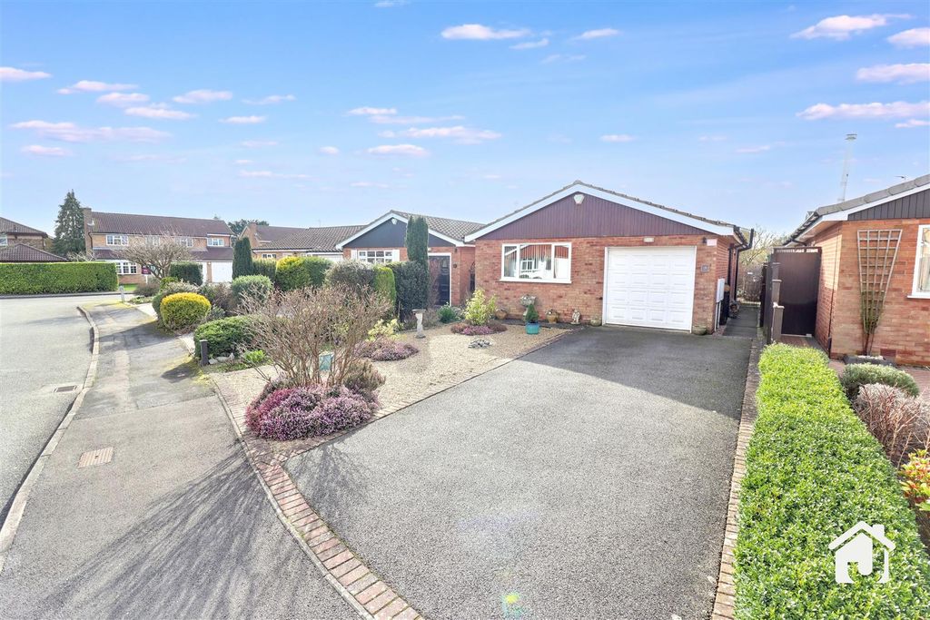 2 bed detached bungalow for saleElm Close, Groby, Leicester LE6