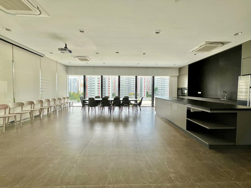 Additional image 7 of 80 Compassvale Bow