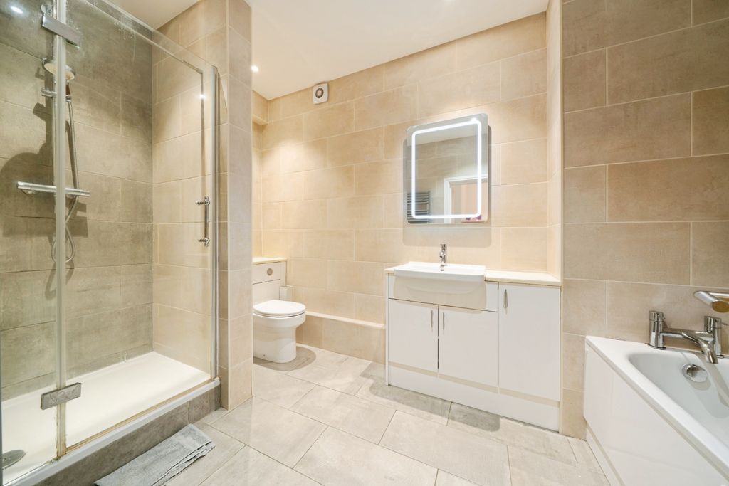 Additional image 16 of 2 bed maisonette for saleDenman Drive, Ashford TW15