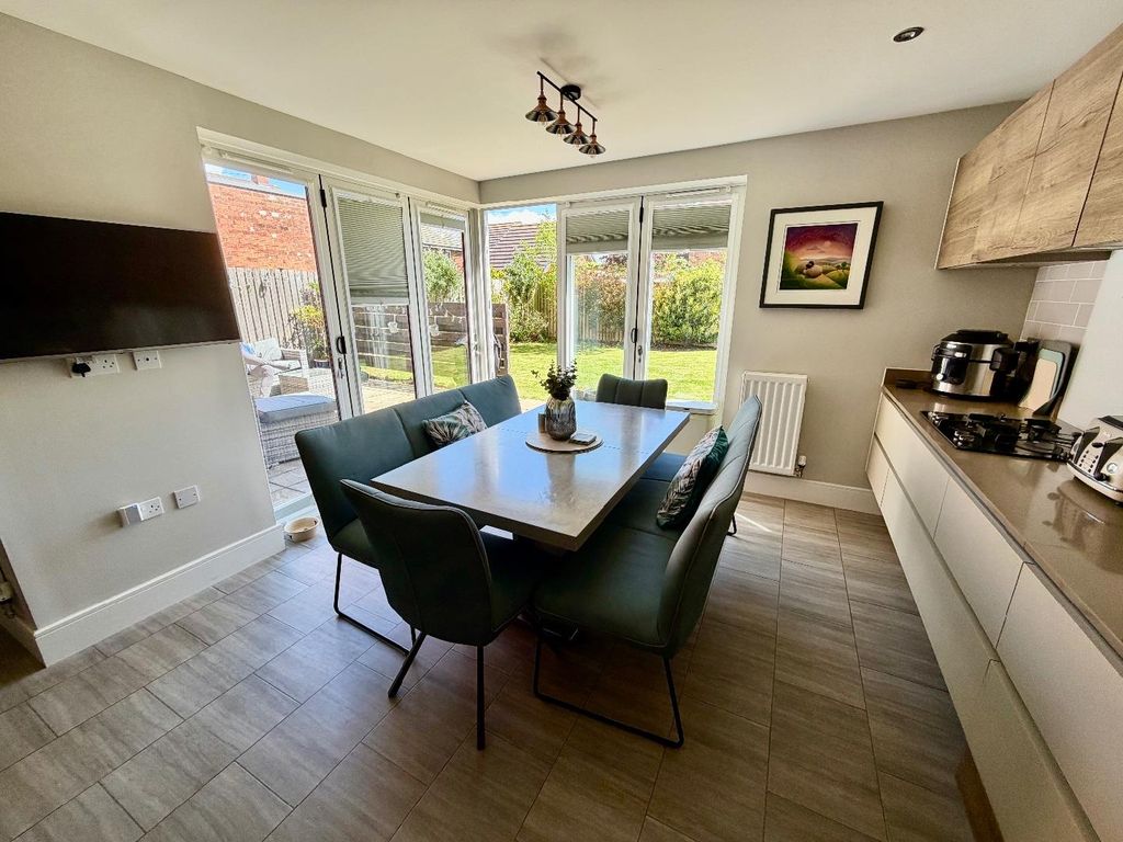 Additional image 7 of 4 bed detached house for saleLinden Crescent, Yarm TS15