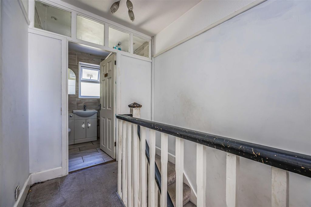 Additional image 14 of 3 bed property for saleHayling Avenue, Portsmouth PO3