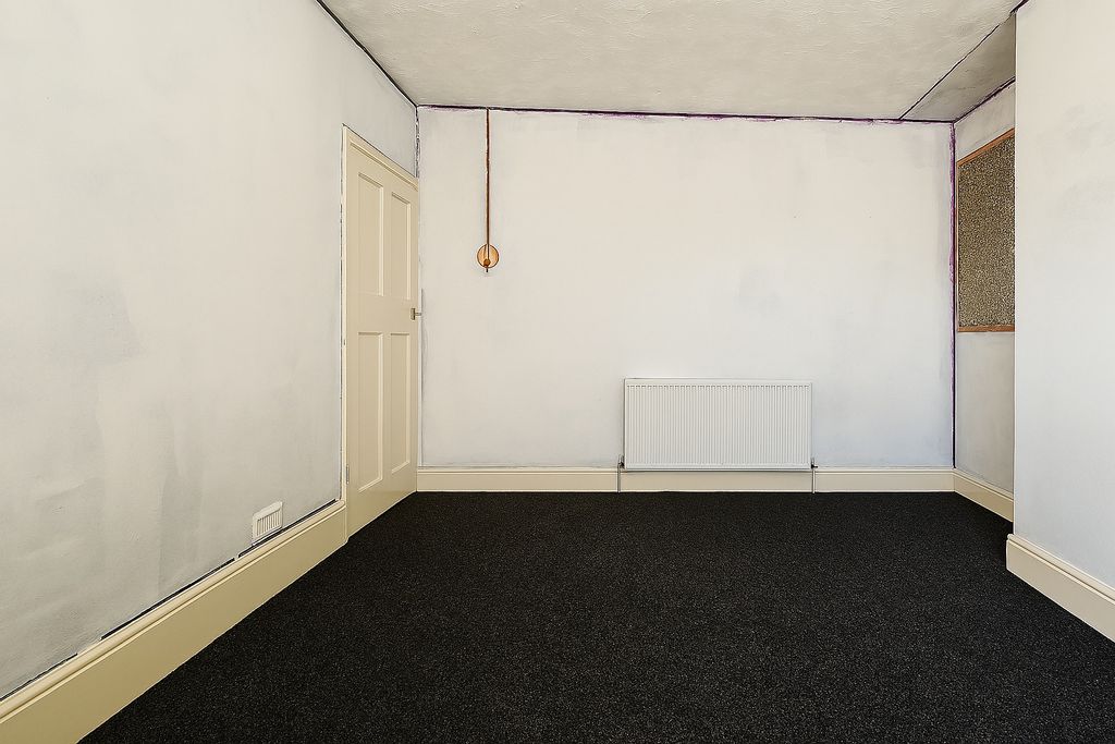 Additional image 11 of 4 bed end terrace house for saleStride Avenue, Portsmouth PO3
