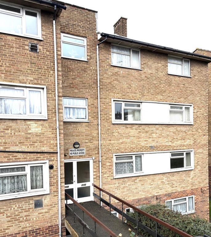 2 bed flat for saleOld London Road, Hastings TN35