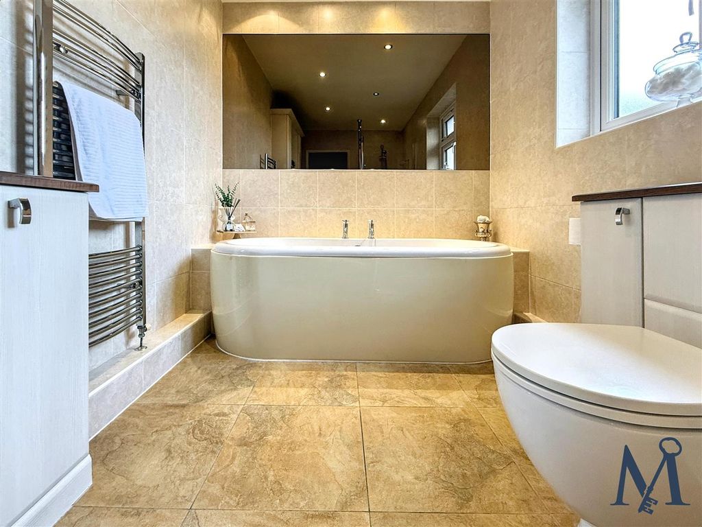 Additional image 17 of 5 bed detached bungalow for saleWorthington Lane, Newbold Coleorton, Coalville LE67