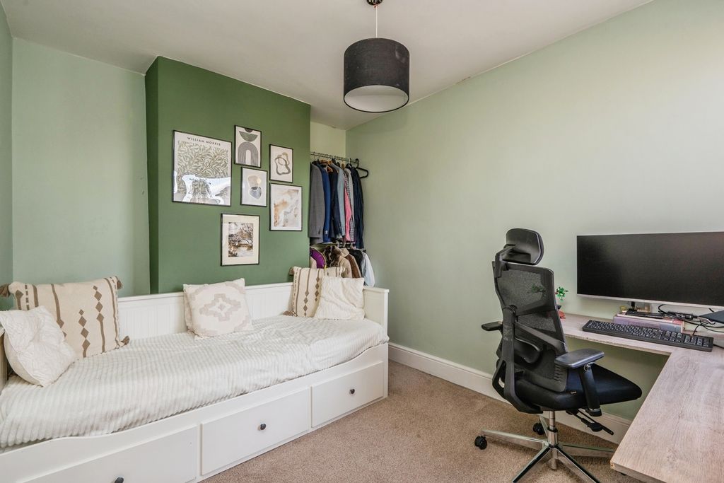 Additional image 11 of 2 bed terraced house for saleJersey Road, Portsmouth, Hampshire PO2