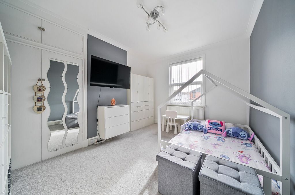 Additional image 6 of 3 bed semi-detached house for saleInhurst Road, Portsmouth, Hampshire PO2