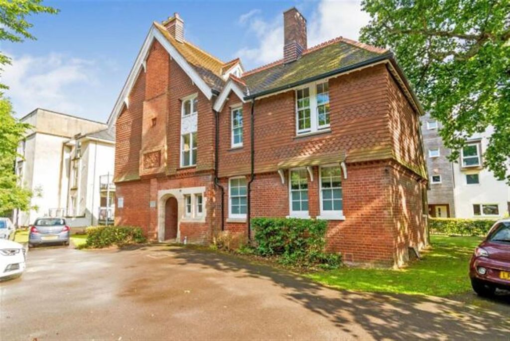 Additional image 10 of 2 bed flat for saleJames Weld Close, Southampton SO15