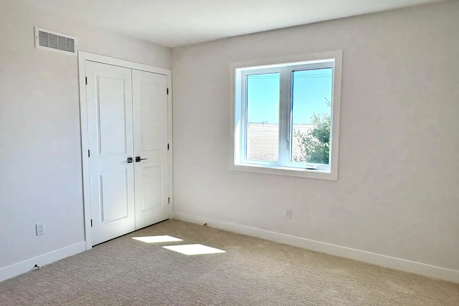 Additional image 11 of 115 Styles Drive