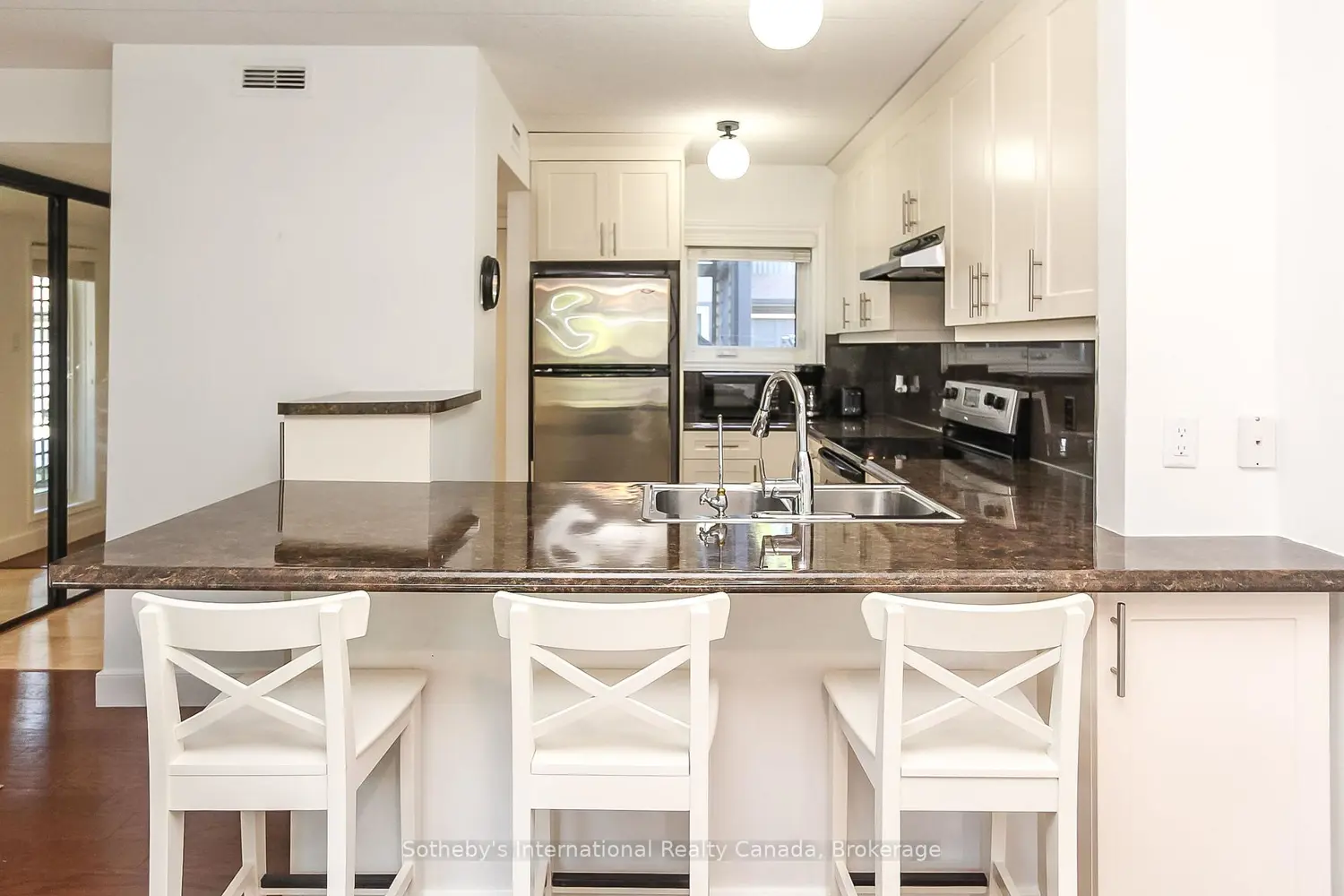Additional image 12 of 411 Mariners Way