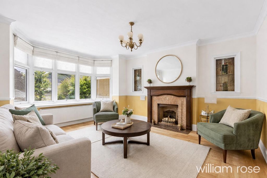 Additional image 8 of 7 bed semi-detached house for saleKings Avenue, Woodford Green IG8