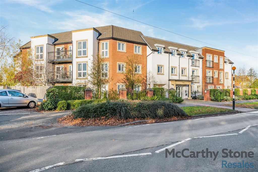 2 bed flat for saleBrindley Gardens, Bilbrook, Wolverhampton WV8