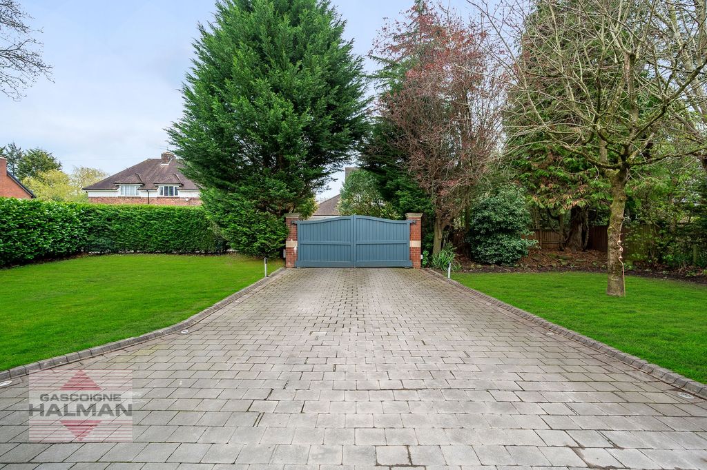 Additional image 2 of 4 bed detached house for saleOne Oak Lane, Wilmslow SK9