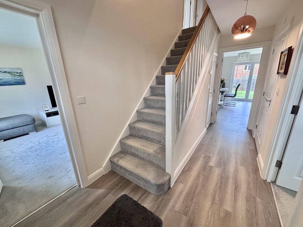 Additional image 3 of 4 bed detached house for saleSleath Drive, Ullesthorpe, Lutterworth, Leicestershire. LE17