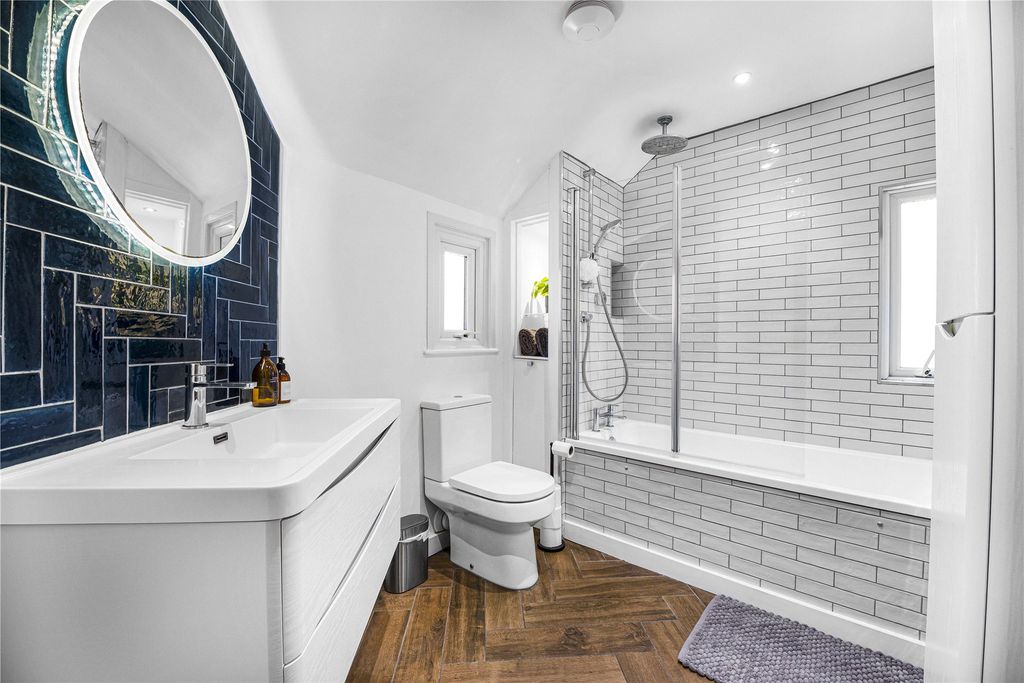 Additional image 12 of 2 bed terraced house for saleVictoria Road, Knaphill, Woking GU21