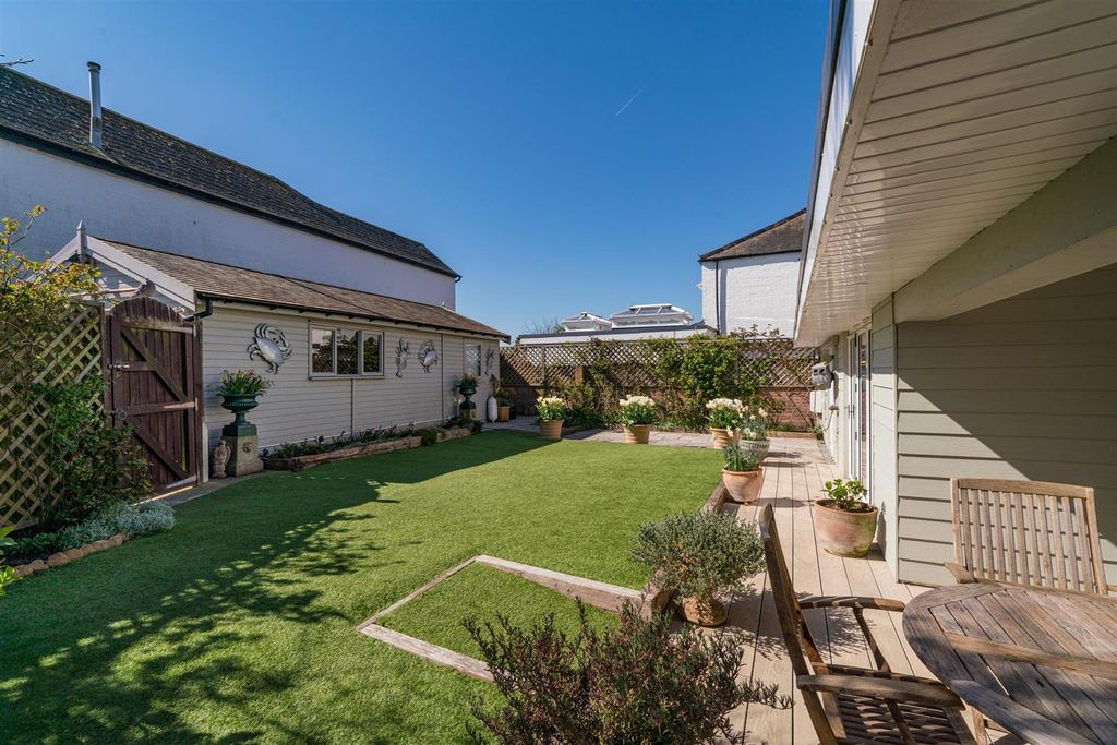 Additional image 11 of 4 bed detached house for saleYarmouth, Isle Of Wight PO41