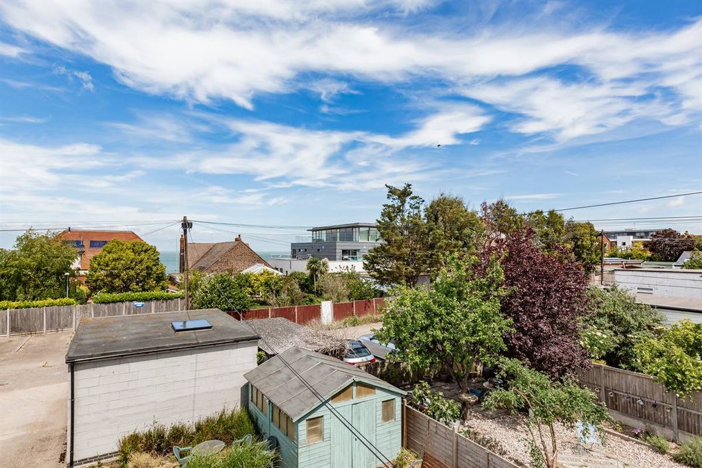 Additional image 11 of 2 bed flat for saleTankerton Road, Tankerton, Whitstable CT5