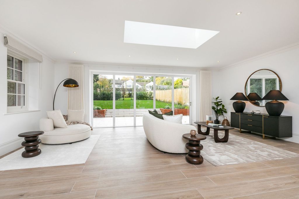 Additional image 3 of 5 bed detached house for saleOld Hillside Road, Winchester SO22
