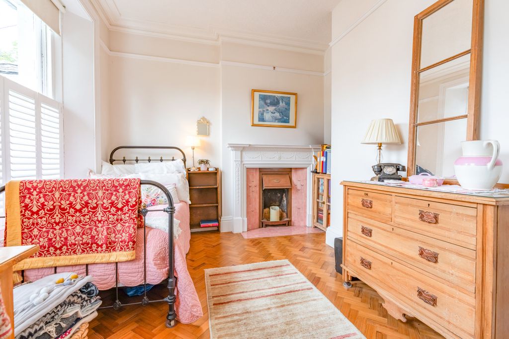 Additional image 28 of 4 bed semi-detached house for saleHeron Lodge, London Road, Worcester WR5