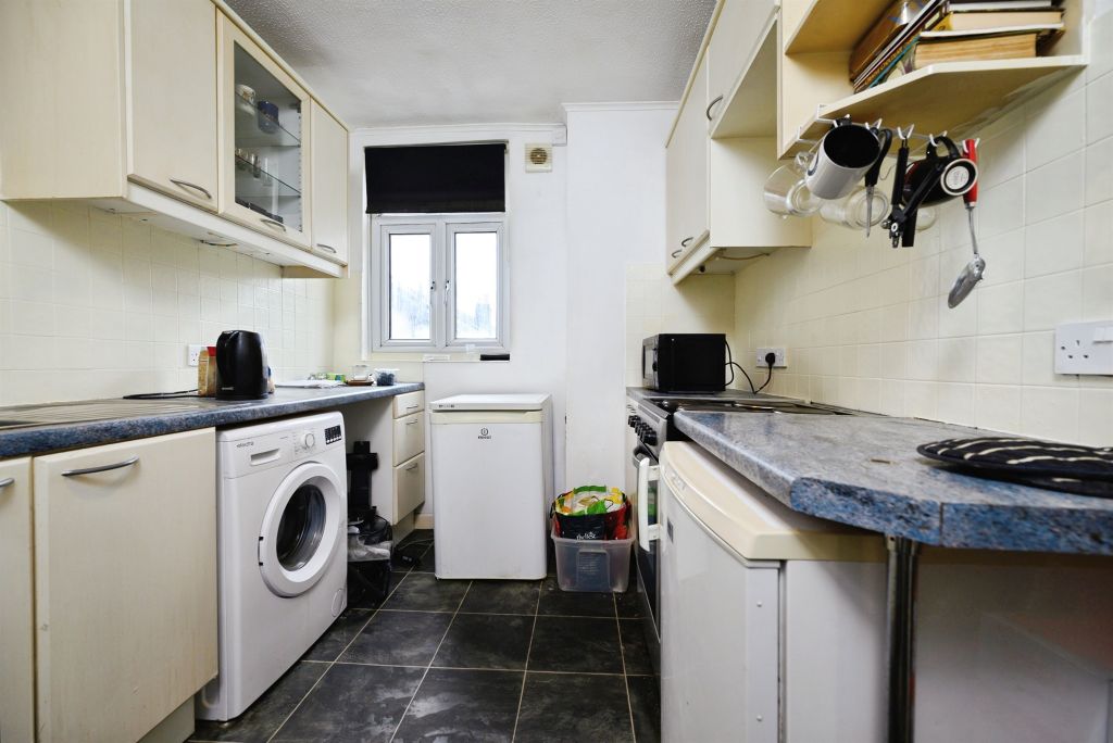 Additional image 8 of 1 bed flat for saleHighland Road, Southsea PO4