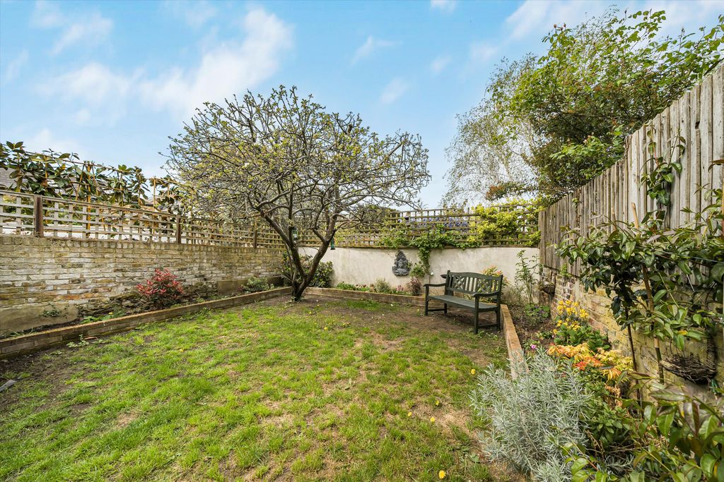 Additional image 14 of 5 bed detached house for saleThe Vineyard, Richmond TW10
