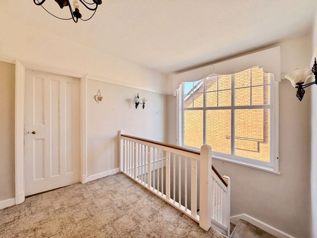 Additional image 18 of 4 bed detached house for saleLutterworth Road, Blaby, Leicester LE8