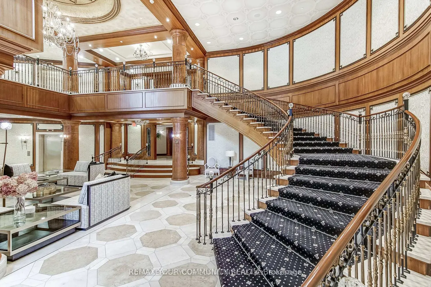Additional image 6 of 7071 Bayview Avenue 304