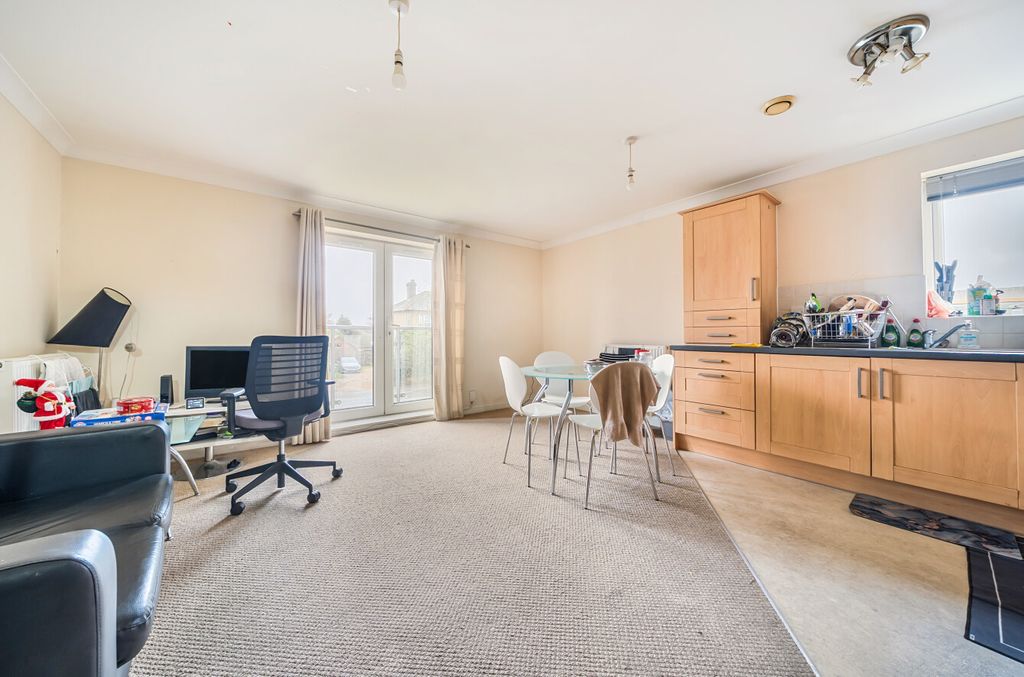 Additional image 2 of 2 bed flat for saleWinchester Road, Southampton, Hampshire SO16