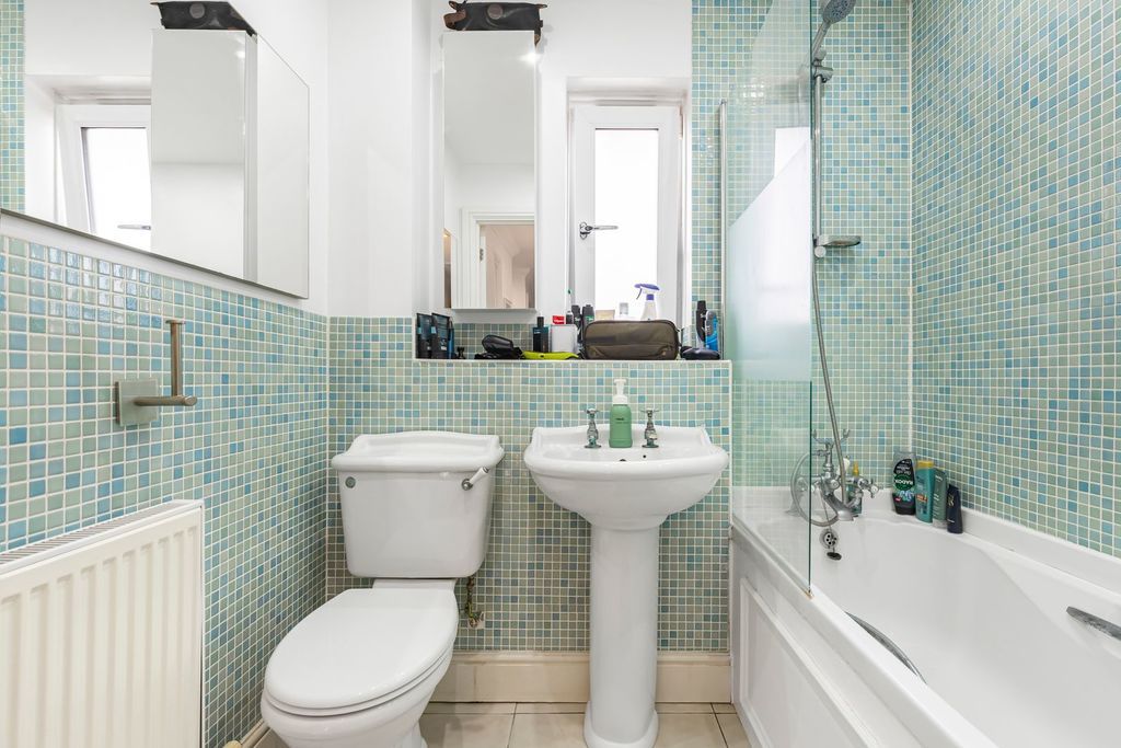Additional image 15 of 2 bed maisonette for saleWarren Road, Ashford TW15