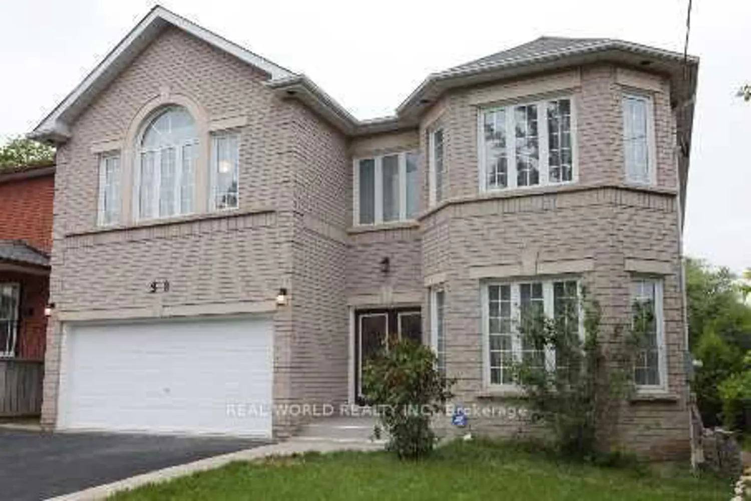 38 Connaught Avenue