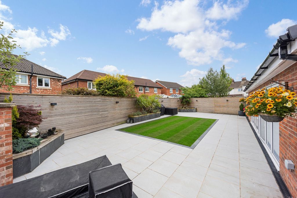 Additional image 28 of 5 bed detached house for saleBlack Horse Lane, Widnes WA8