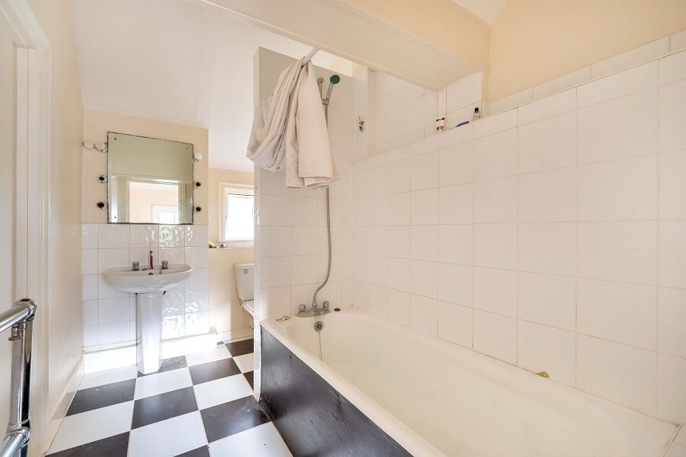 Additional image 22 of 7 bed detached house for saleWiltshire Road, Wokingham RG40