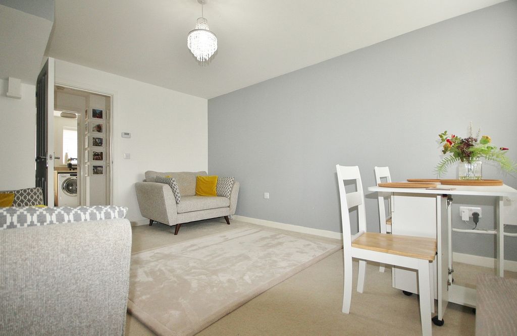 Additional image 2 of 3 bed end terrace house for saleRayson Lane, Witney OX29