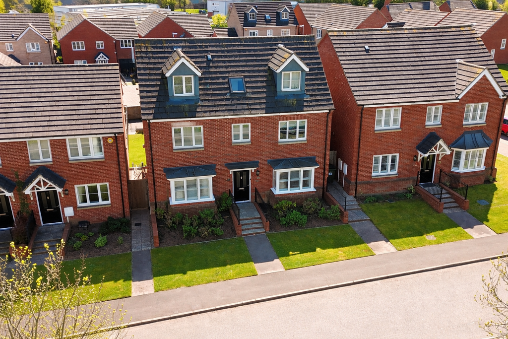 4 bed detached house for saleHuncote Road, Narborough, Leicester, Leicestershire LE19
