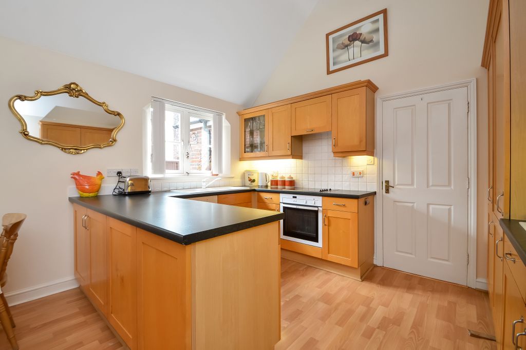 Additional image 8 of 3 bed detached house for saleSouthsea, Hampshire PO5