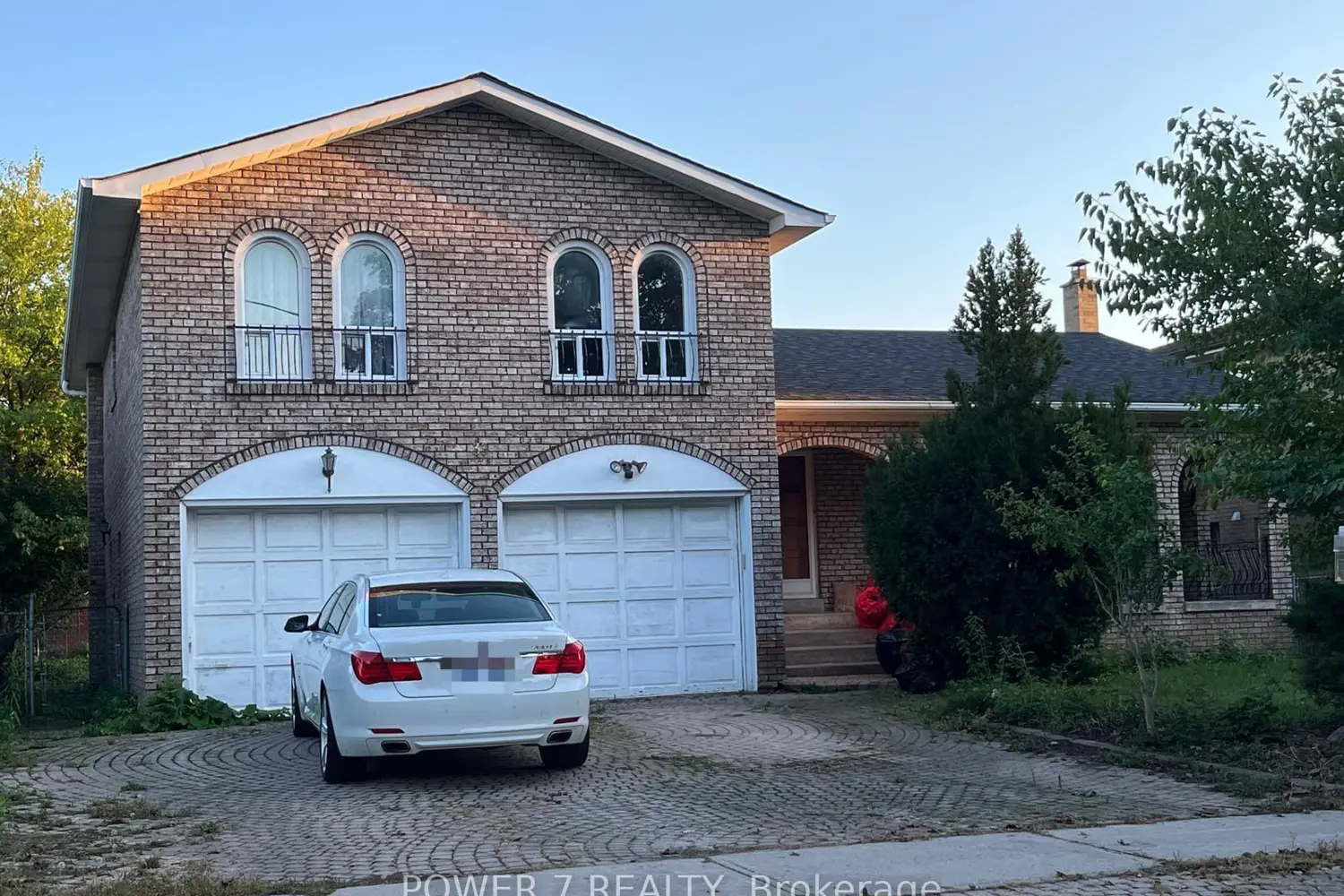 33 Ernest Avenue