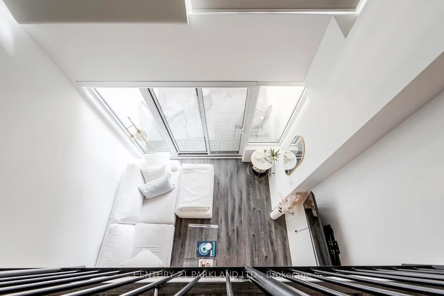 Additional image 19 of 77 Shuter Street 527