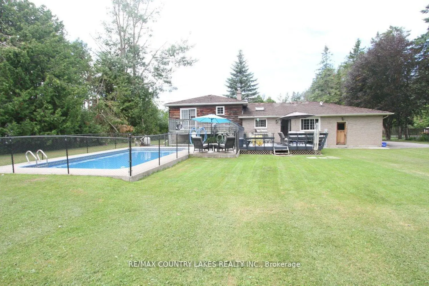 Additional image 2 of 25725 Maple Beach Road