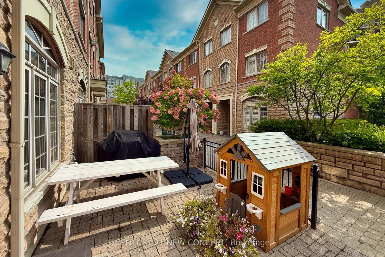 Additional image 3 of 8 Brighton Place 52