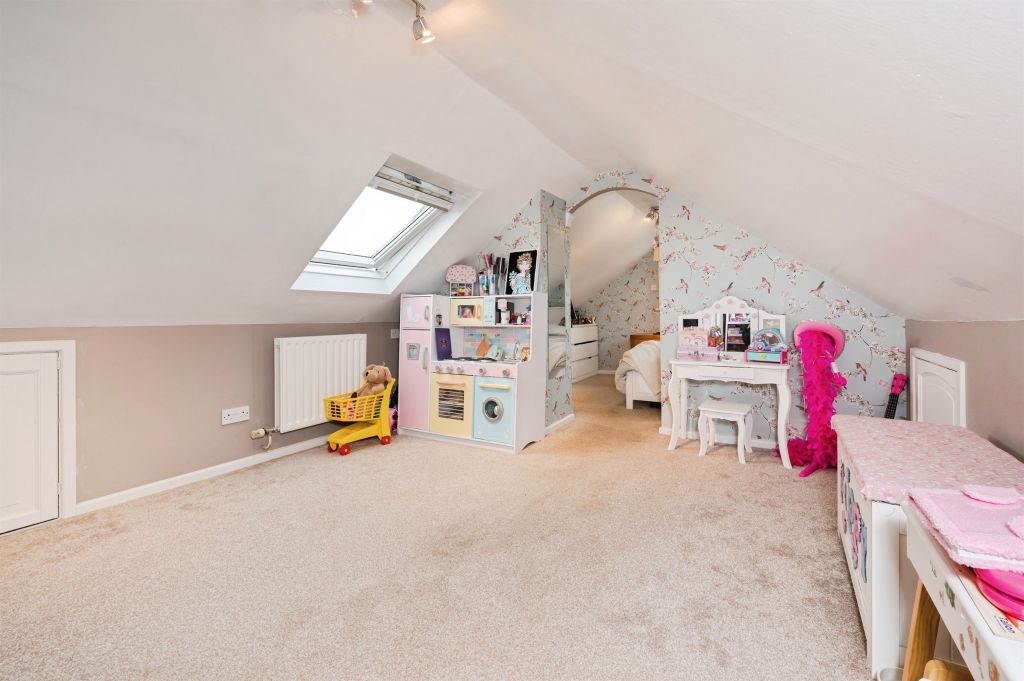 Additional image 11 of 4 bed bungalow for saleTemple Gardens, Southampton SO19