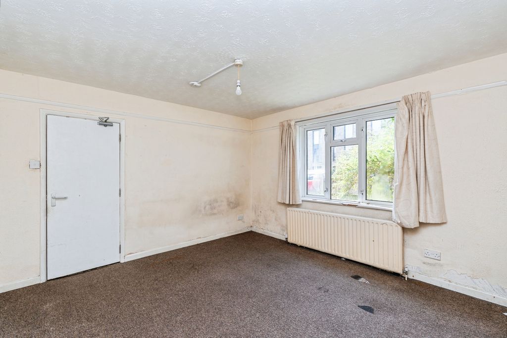 Additional image 5 of 3 bed semi-detached house for saleHarrison Road, Southampton SO17