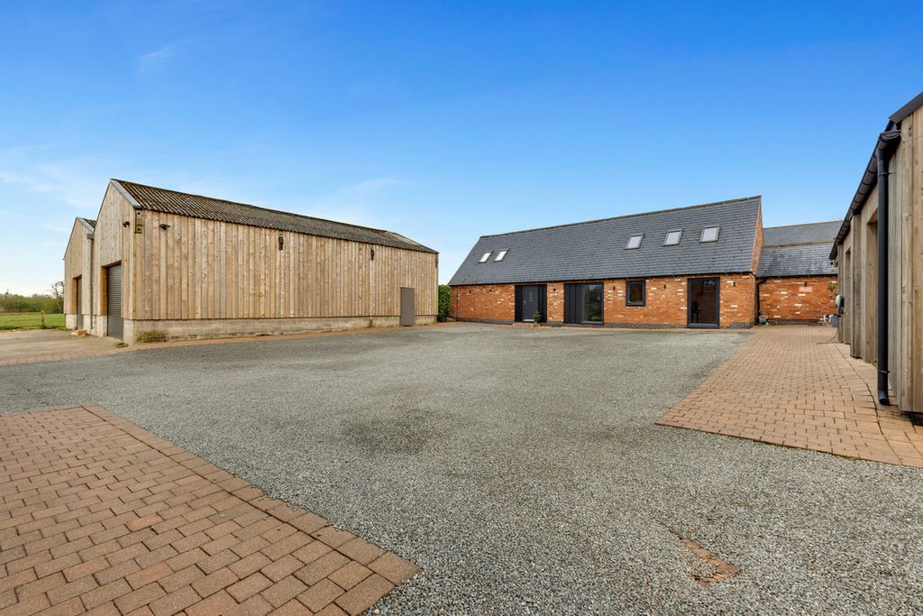 Additional image 36 of 6 bed detached house for saleGarlands Lane, Barlestone Nuneaton CV13