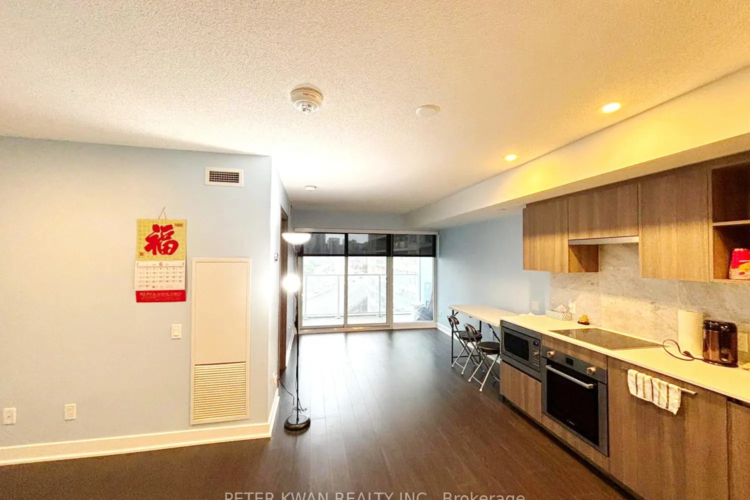 Additional image 5 of 19 Bathurst Street 1007