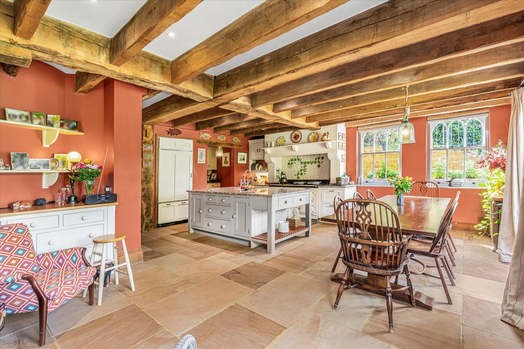Additional image 5 of 3 bed cottage for saleRichmond Park, Richmond TW10