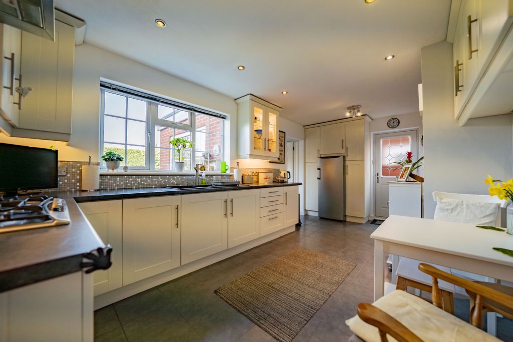 Additional image 8 of 4 bed detached house for saleCrofters Close, Glenfield, Leicester, Leicestershire LE3