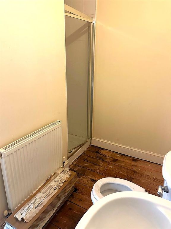Additional image 17 of 3 bed flat for saleRockingham Road, Cottingham LE16
